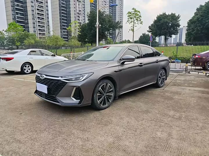 Chery Arrizo 8