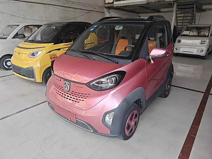 Baojun E100