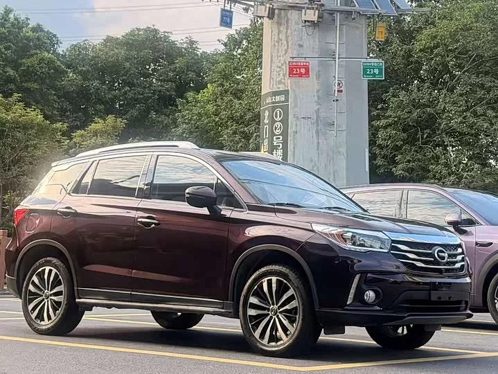 GAC Trumpchi GS4