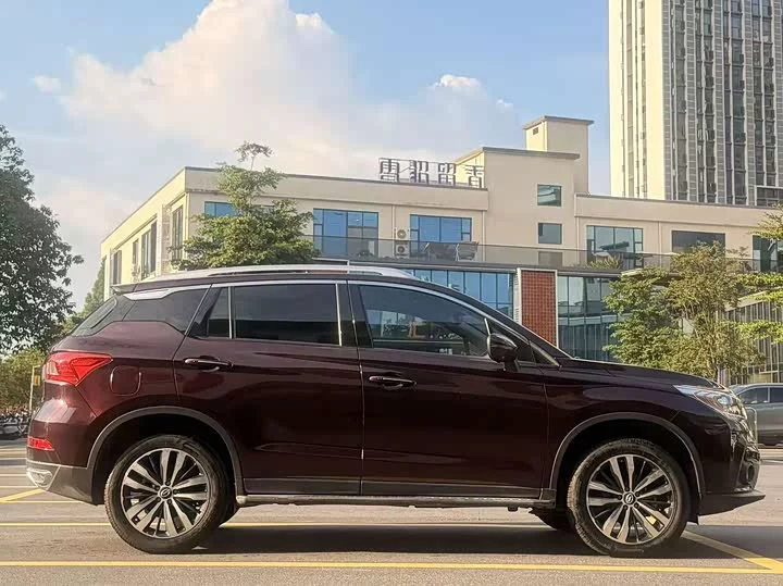 GAC Trumpchi GS4