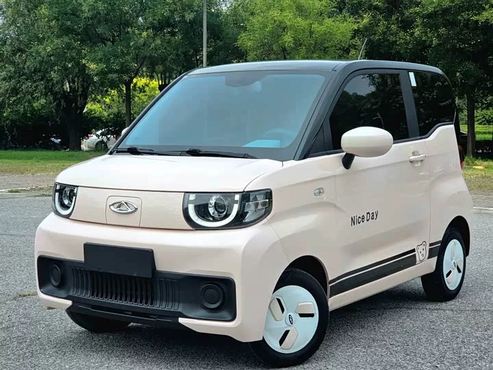 Chery QQ Ice Cream