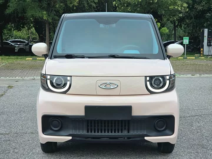 Chery QQ Ice Cream