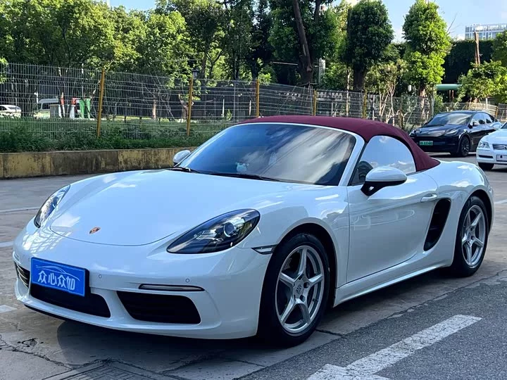 Porsche 718