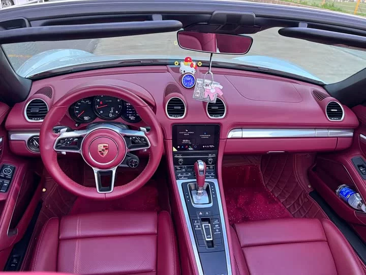 Porsche 718