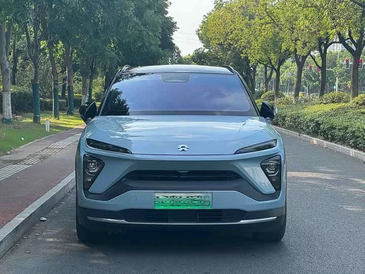 NIO ES6