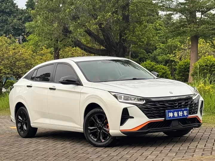 Dongfeng Yixuan