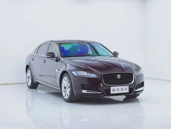 Jaguar XFL