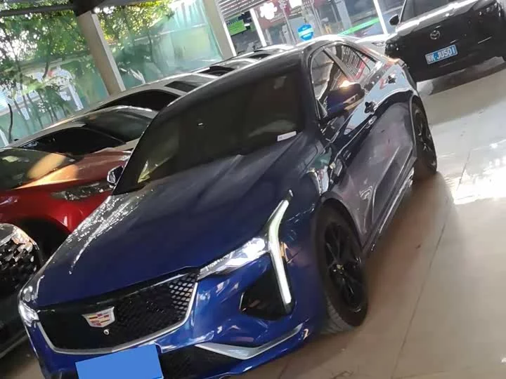 Cadillac CT4