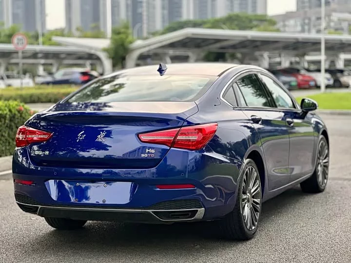 Hongqi H5
