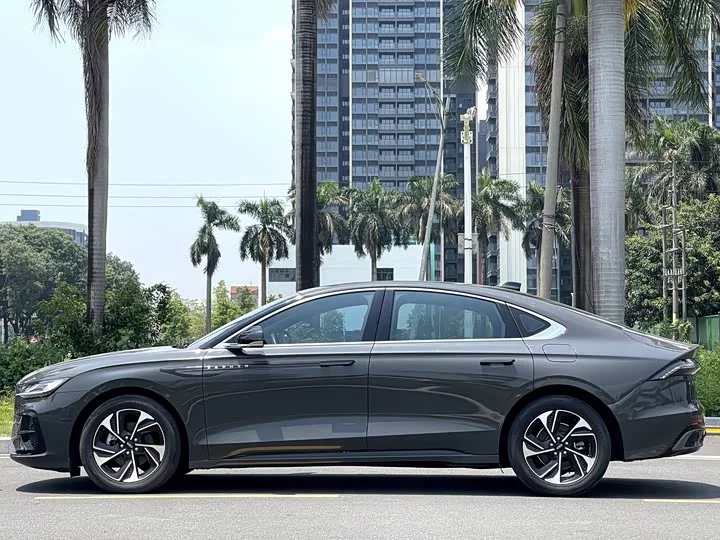 Lincoln Z