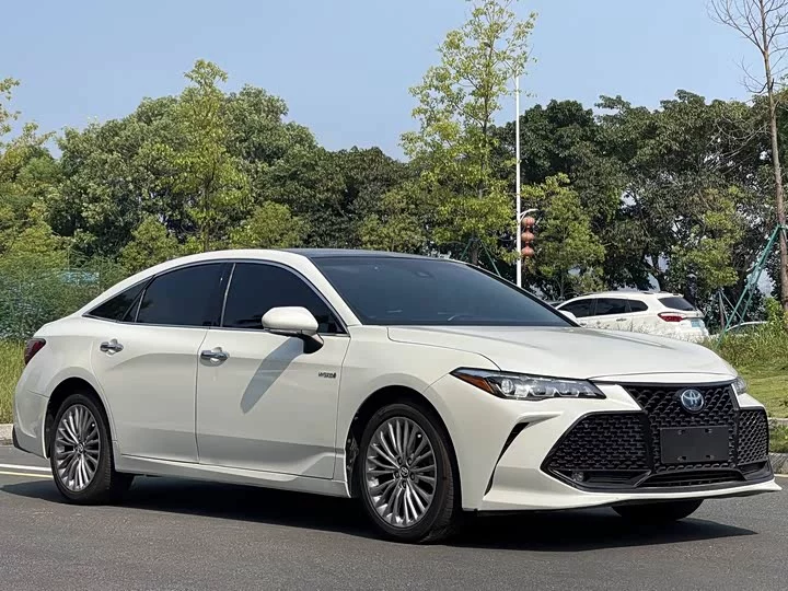 Toyota asian dragon