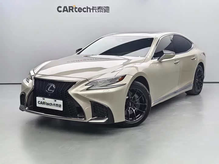 Lexus LS