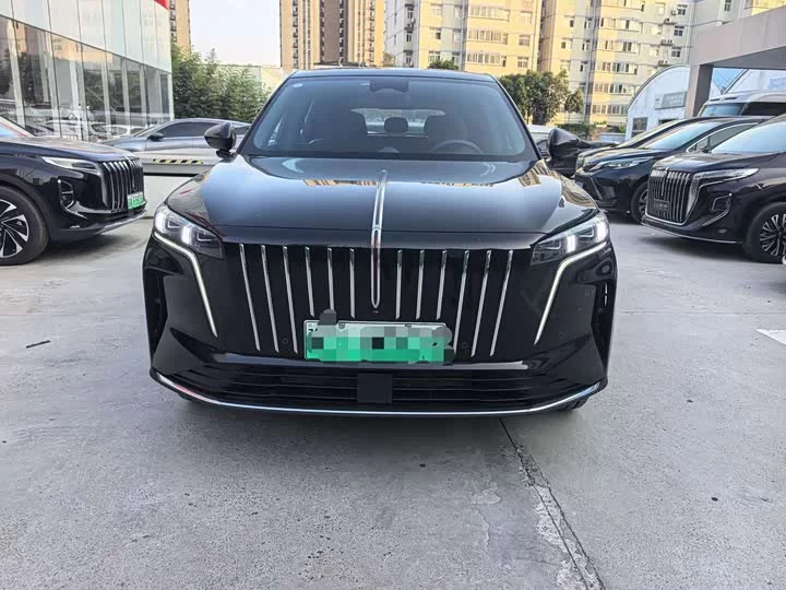 Hongqi HS6 PHEV