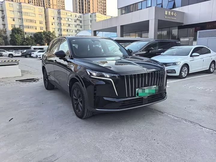 Hongqi HS6 PHEV