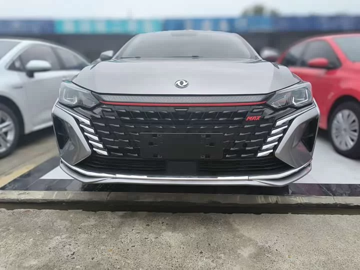 Dongfeng Yixuan MAX