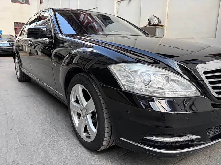 Mercedes-Benz S class