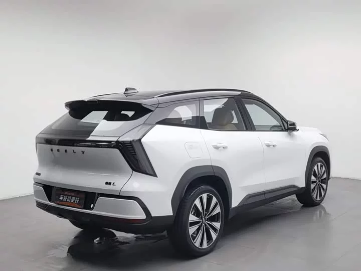 Geely Boyue L