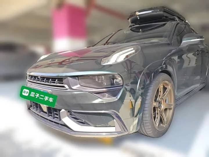 Lynk & Co 02 Hatchback