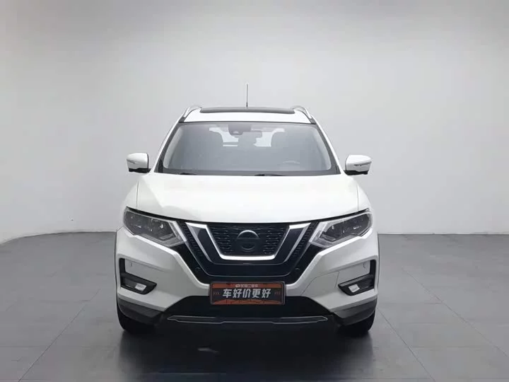 Nissan Qijun