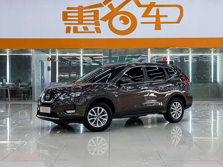 Nissan Qijun