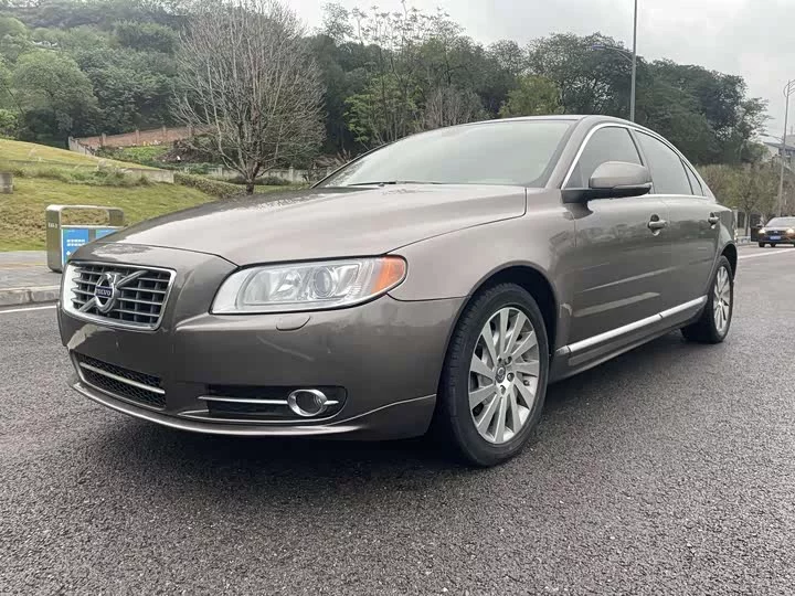 Volvo S80L
