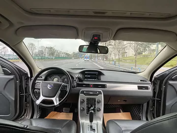 Volvo S80L