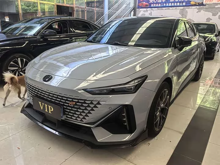 Changan UNI-V