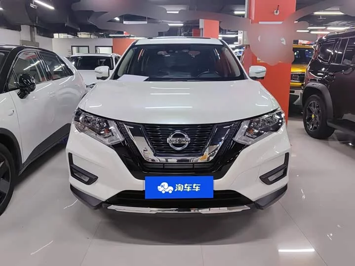 Nissan Qijun