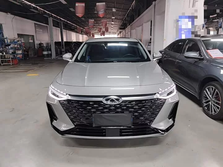 Chery Arrizo 8
