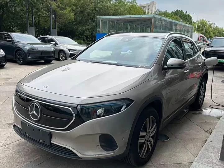 Mercedes-Benz EQA