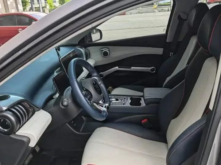 BYD Yuan PLUS