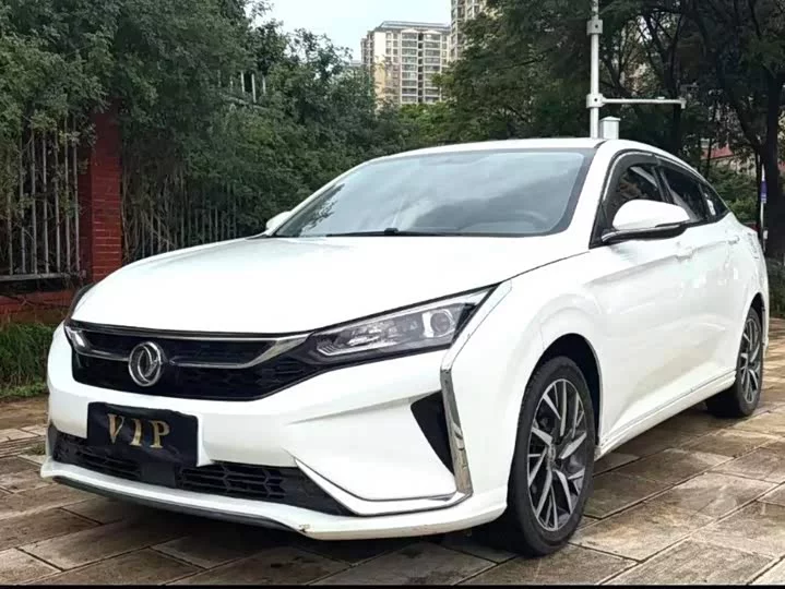 Dongfeng Yixuan