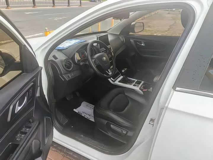 FAW Besturn X40