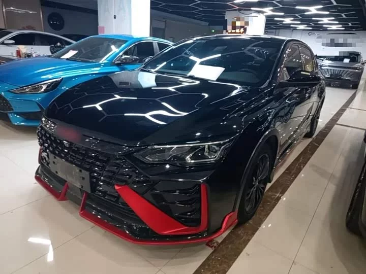 Dongfeng Yixuan MAX