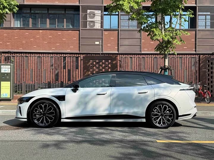 ZEEKR 007GT