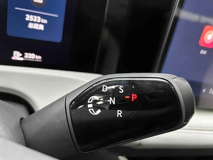 Jetta VS8