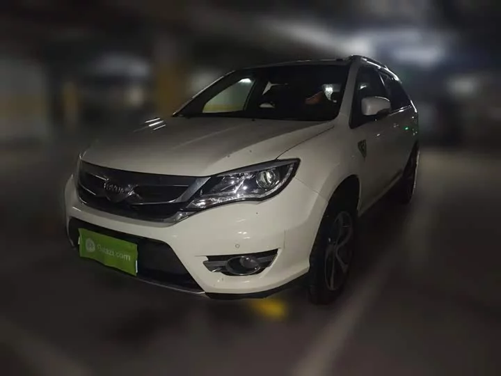 BYD S7