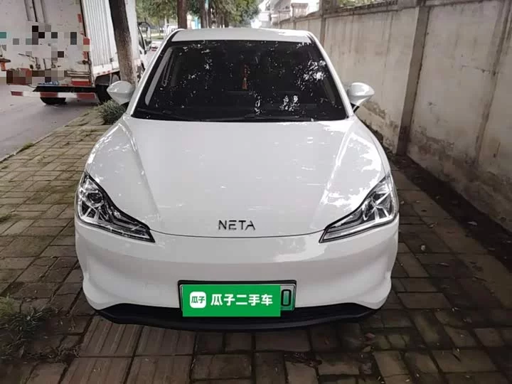 NETA Nezha V