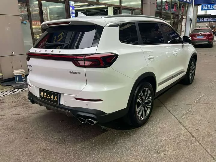 Chery Tiggo 8