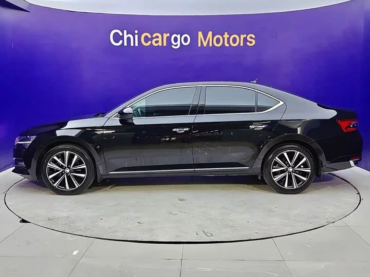 Skoda SuperB