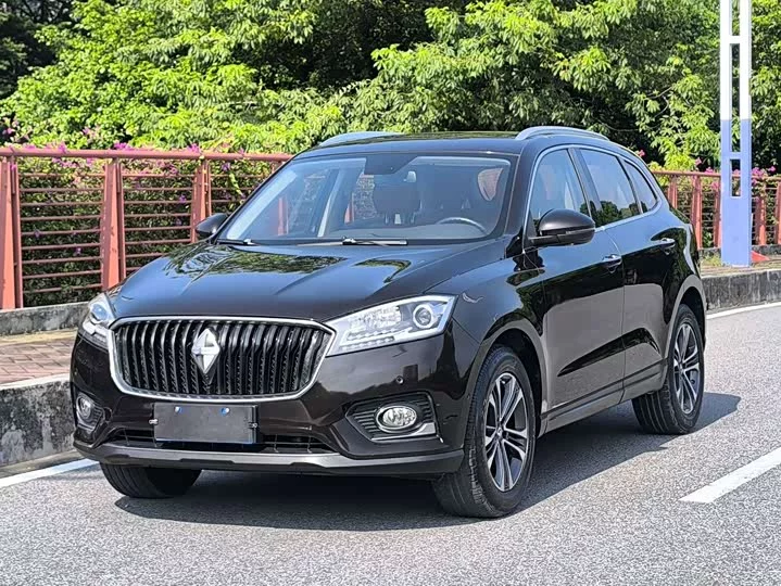 Borgward BX7