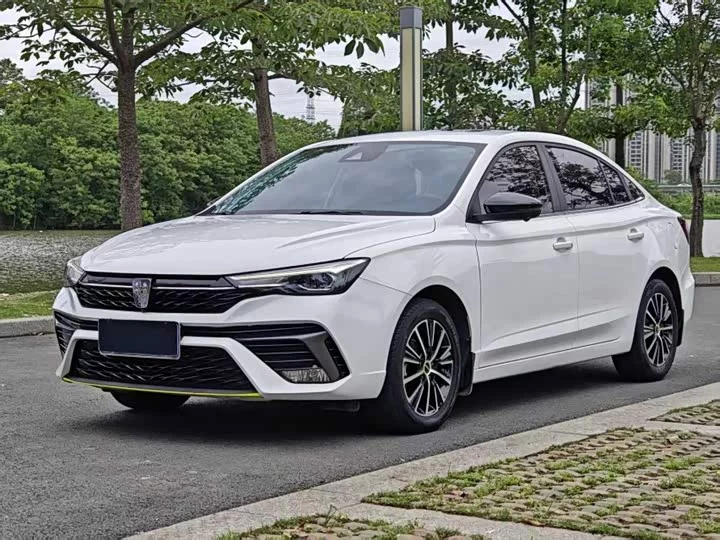 Roewe i5