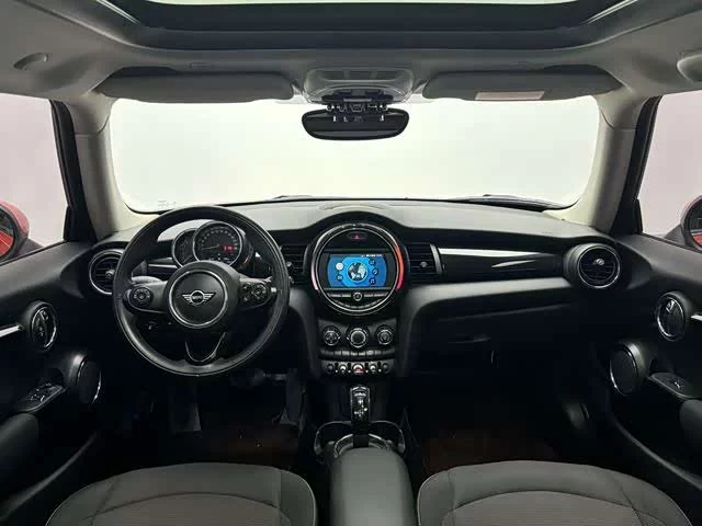 MINI 