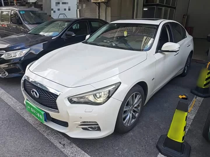 Infiniti Q50