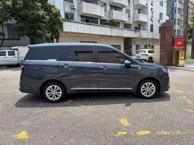 Wuling Jiachen