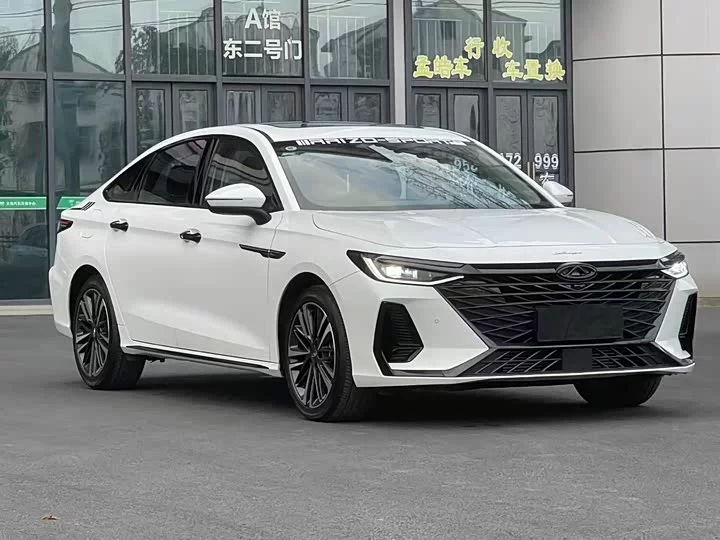 Chery Arrizo 8