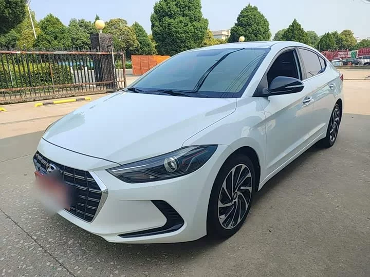 Hyundai lead