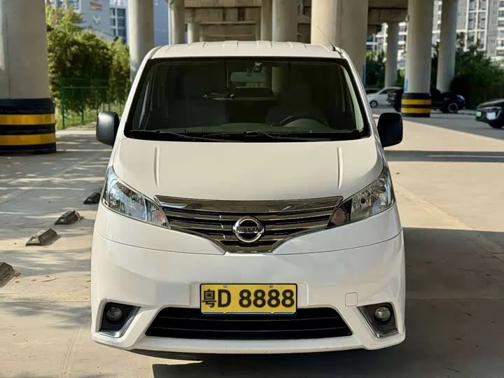 Nissan NV200