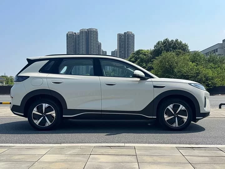 BYD Sea Lion 05 EV