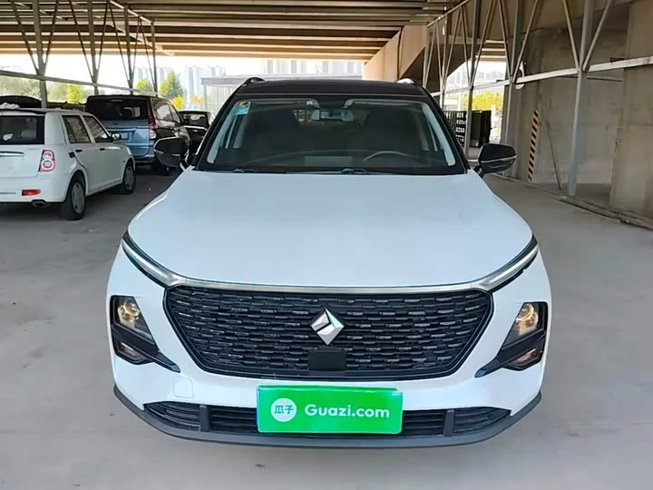 Baojun RS-3